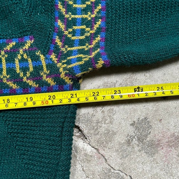 Vintage Loafers Knit Pattern Green Sweater - Picture 4 of 5